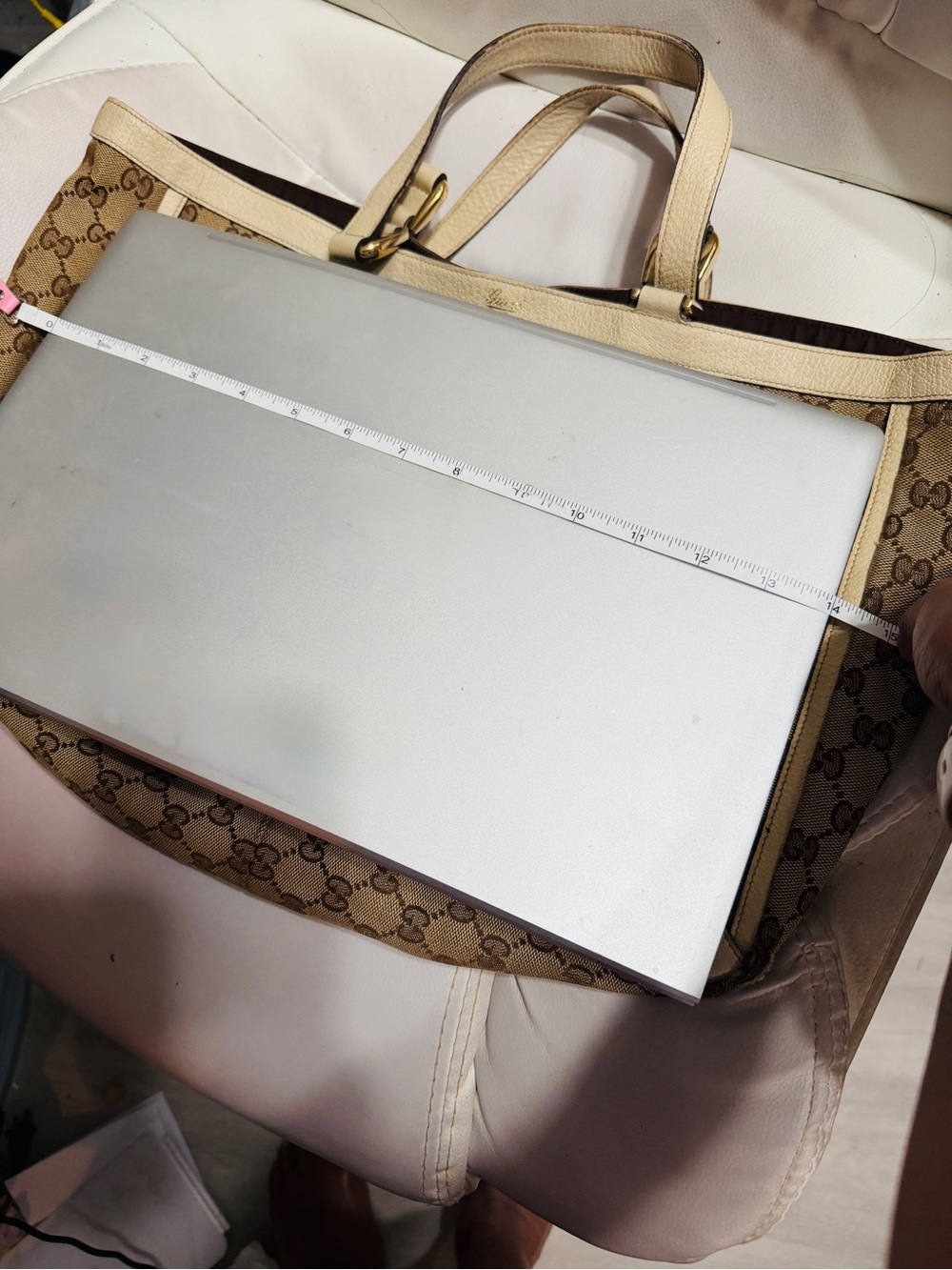 Gucci abbey D ring tote - Picture 15 of 17